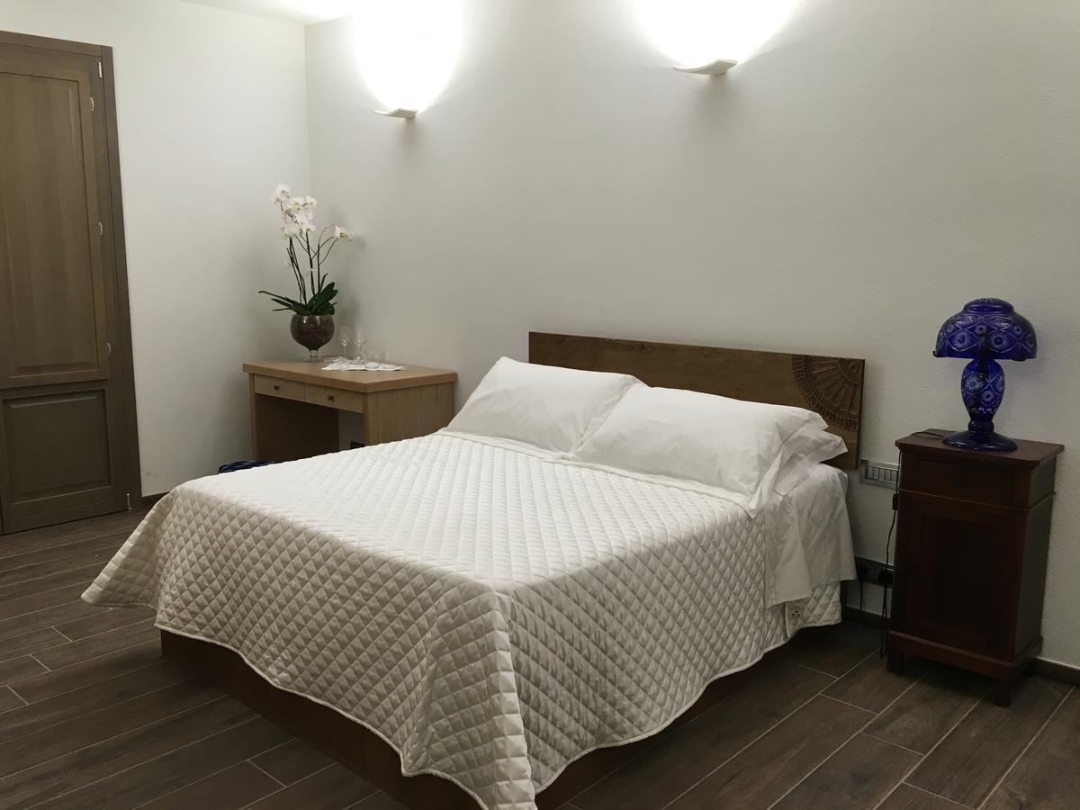 סורסו Serra Niedda Resort & Agriturismo מראה חיצוני תמונה